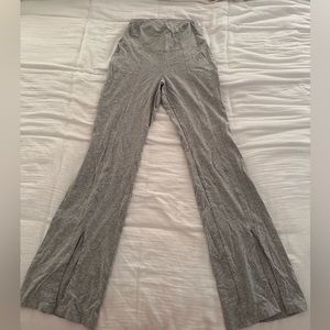 Arita TNA Flare Leggings